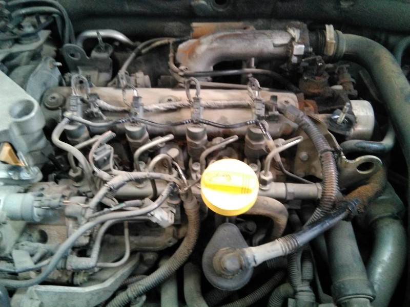 renault laguna ii (bg0) del año 2003