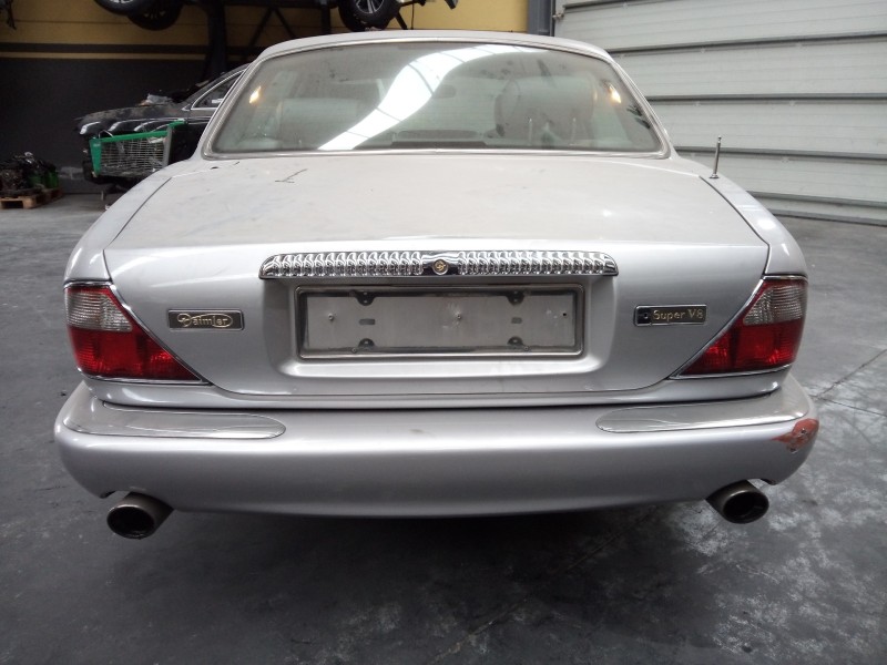 jaguar daimler del año 2001