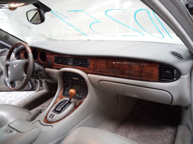 jaguar daimler del año 2001