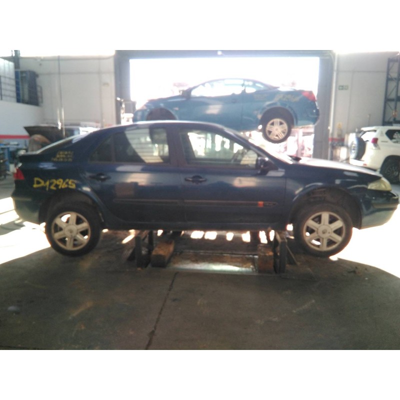 renault laguna ii (bg0) del año 2003