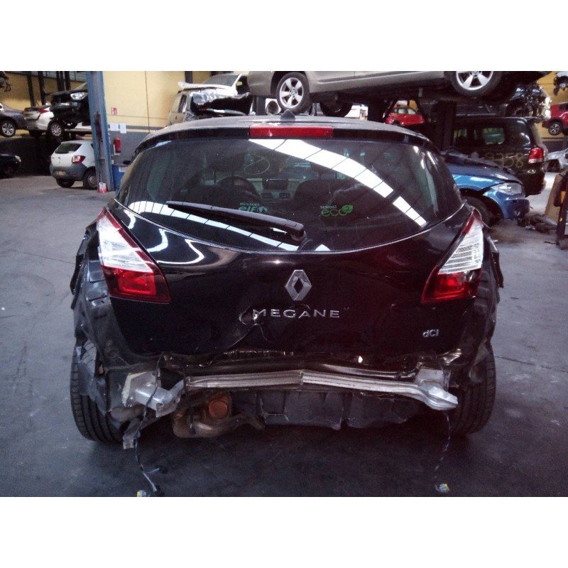 renault megane iii berlina 5 p del año 2012