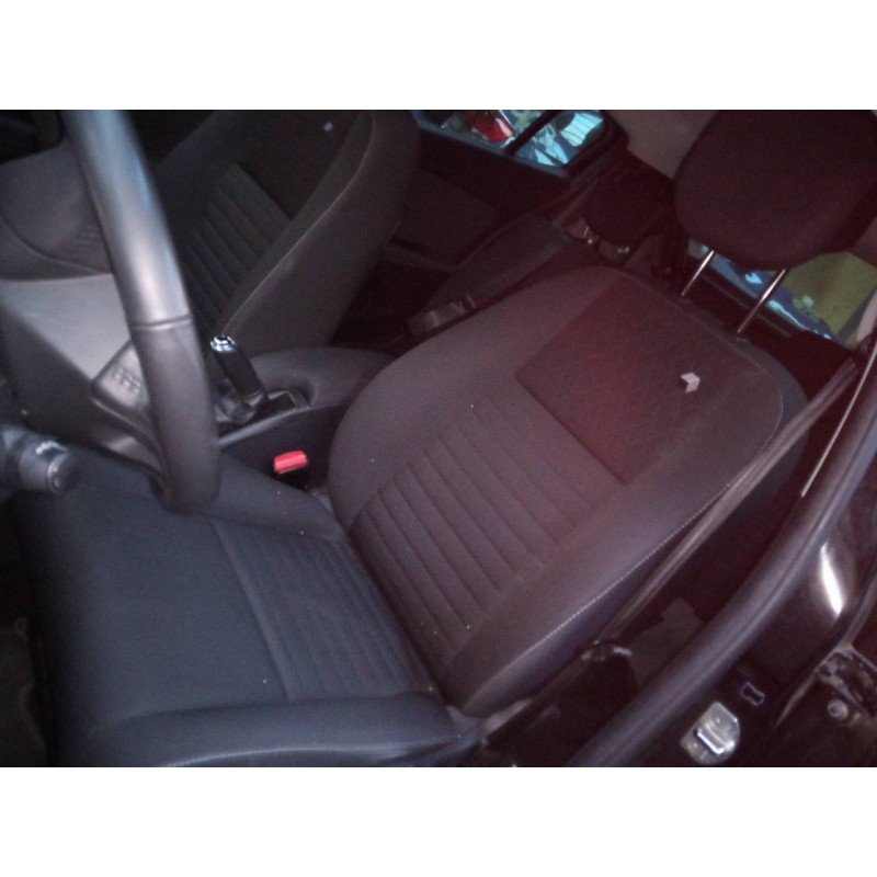 renault megane iii berlina 5 p del año 2012