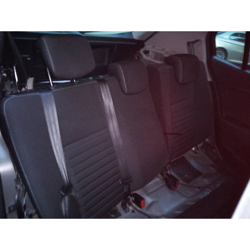 renault megane iii berlina 5 p del año 2012