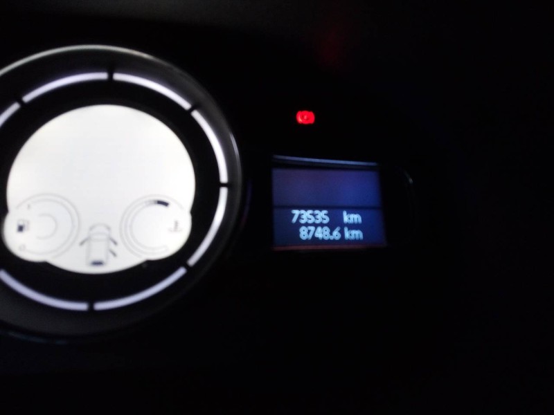 renault megane iii berlina 5 p del año 2012