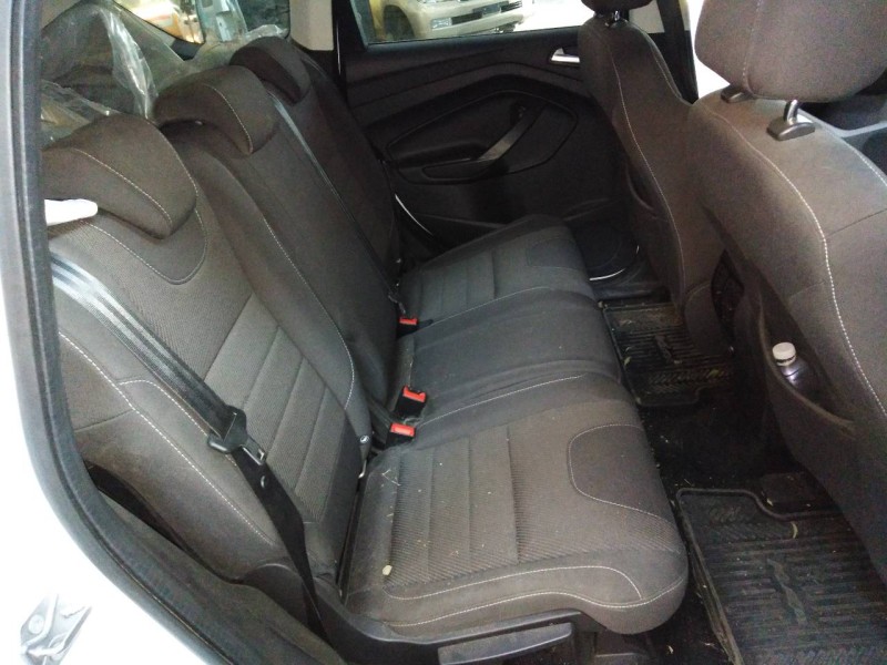 ford kuga (cbs) del año 2016