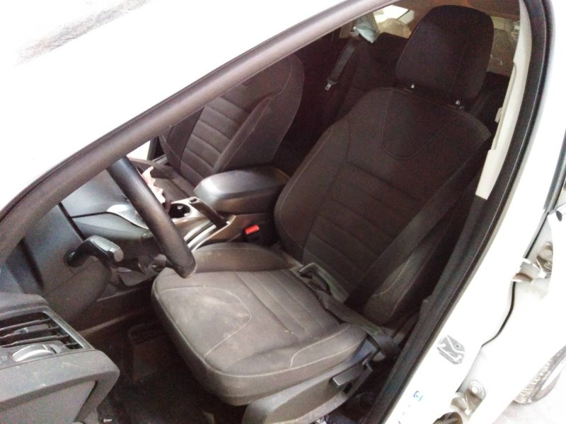 ford kuga (cbs) del año 2016