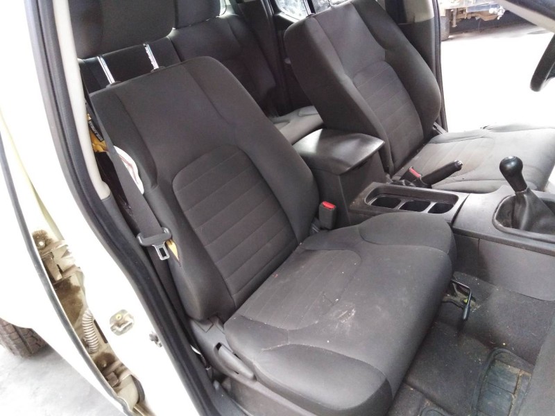 nissan navara pick-up (d40m) del año 2013