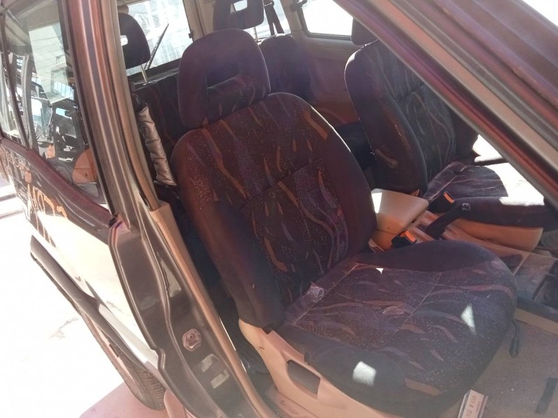 nissan terrano/terrano.ii (r20) del año 1999