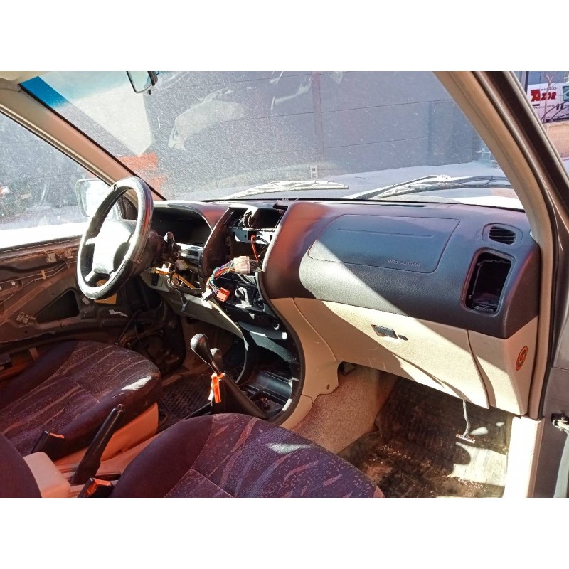 nissan terrano/terrano.ii (r20) del año 1999