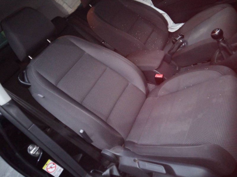 volkswagen golf vi (5k1) del año 2008