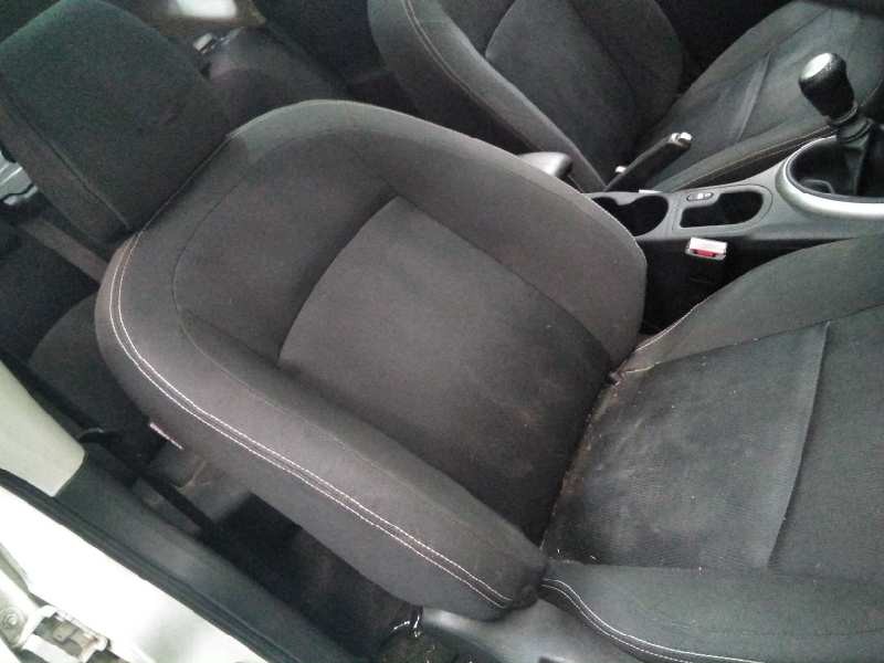 nissan qashqai (j10) del año 2012