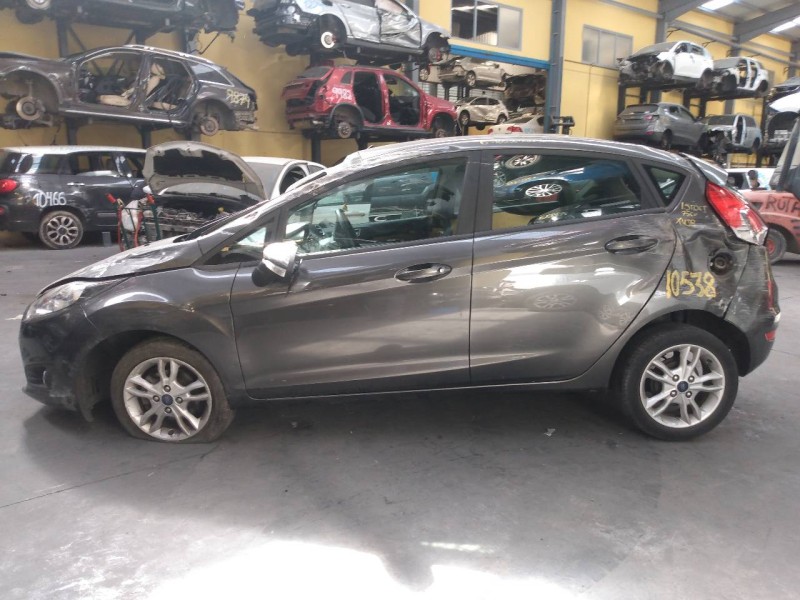 ford fiesta (ccn) del año 2015