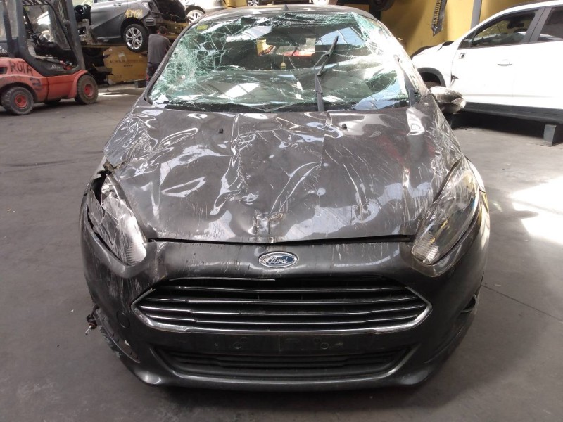 ford fiesta (ccn) del año 2015