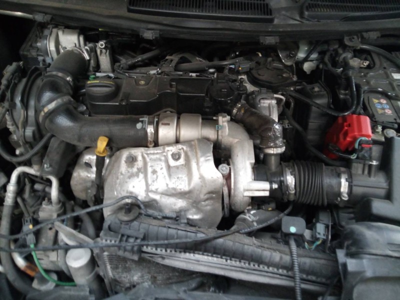 ford fiesta (ccn) del año 2015