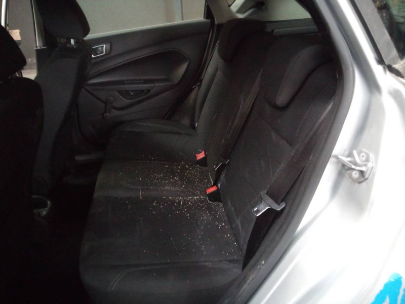 ford fiesta (ccn) del año 2015