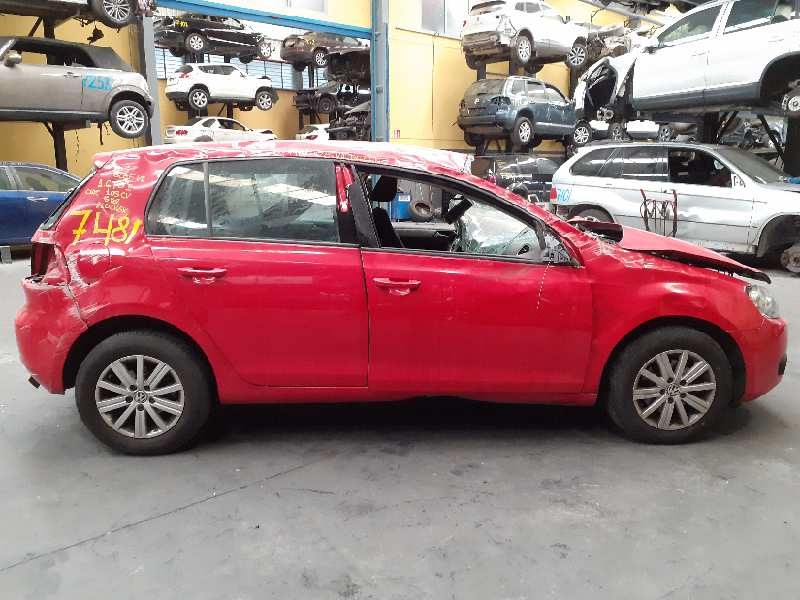 volkswagen golf vi (5k1) del año 2011