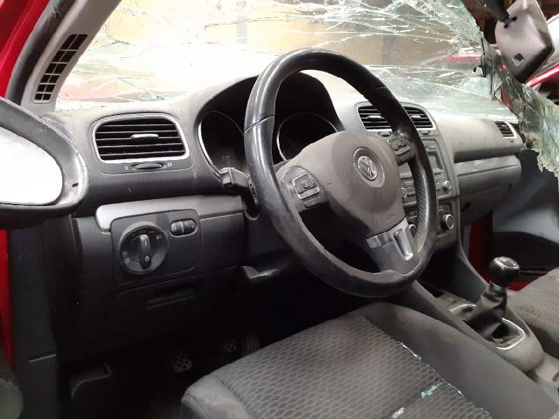 volkswagen golf vi (5k1) del año 2011