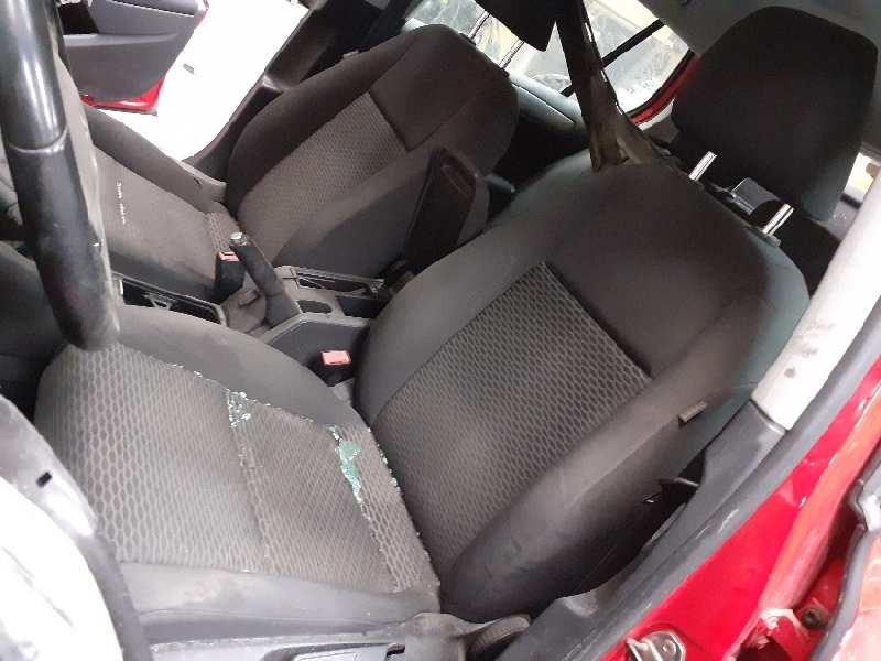 volkswagen golf vi (5k1) del año 2011