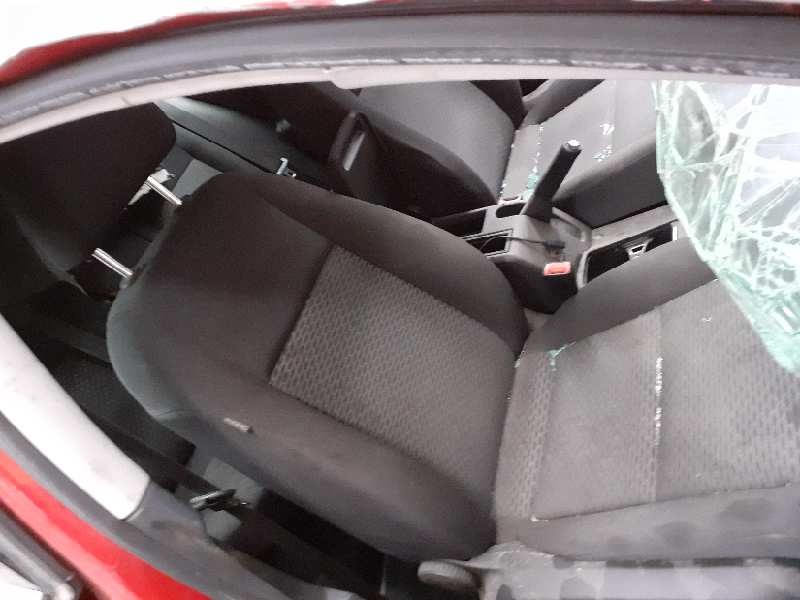 volkswagen golf vi (5k1) del año 2011