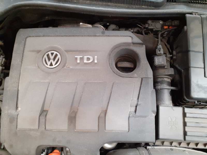 volkswagen golf vi (5k1) del año 2011