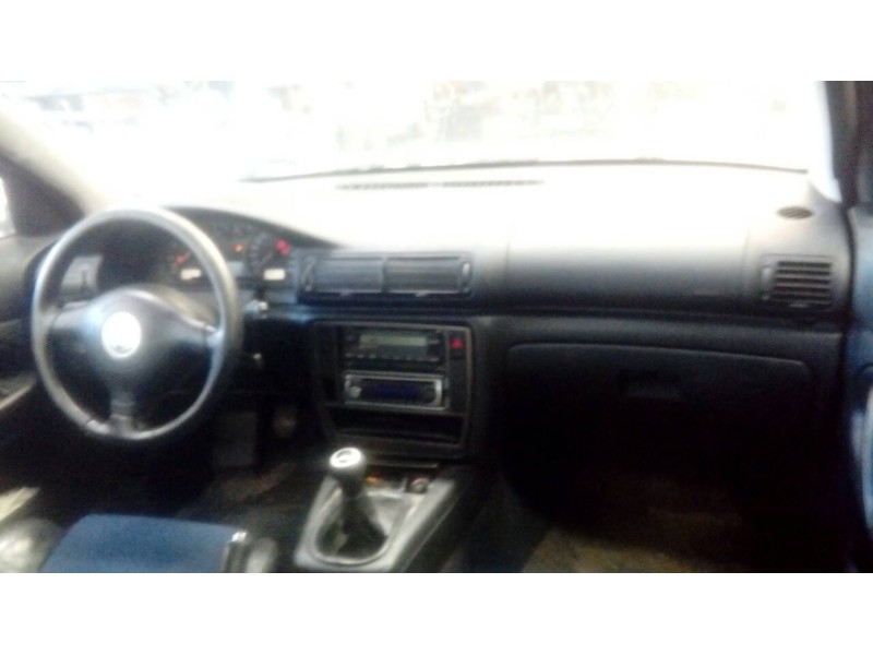 volkswagen passat berlina (3b2) del año 1999