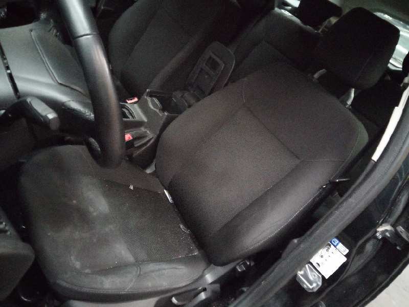 ford focus turn. del año 2014