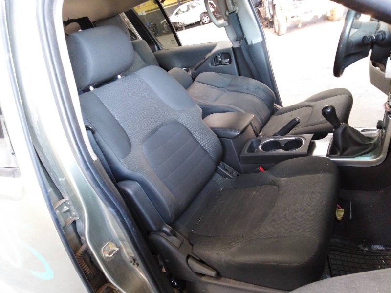 nissan pathfinder (r51) del año 2011