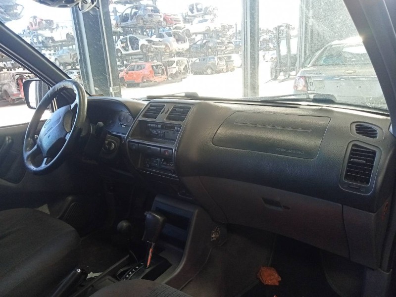 nissan terrano/terrano.ii (r20) del año 1999