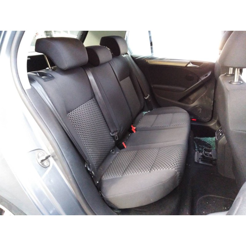 volkswagen golf vi (5k1) del año 2010