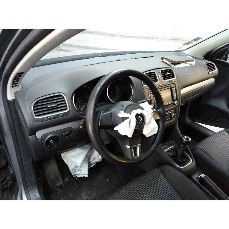 volkswagen golf vi (5k1) del año 2010