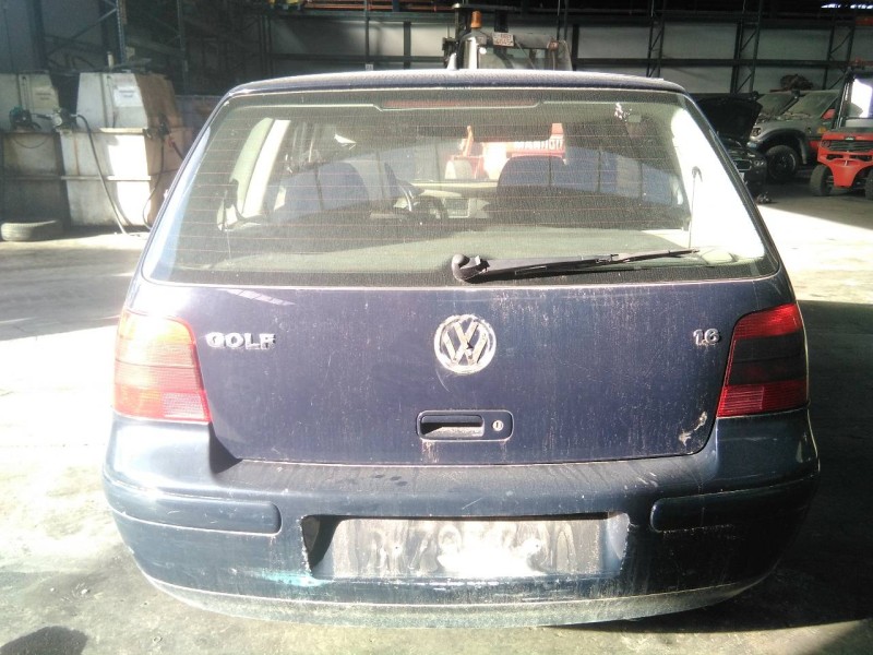 volkswagen golf iv berlina (1j1) del año 1999