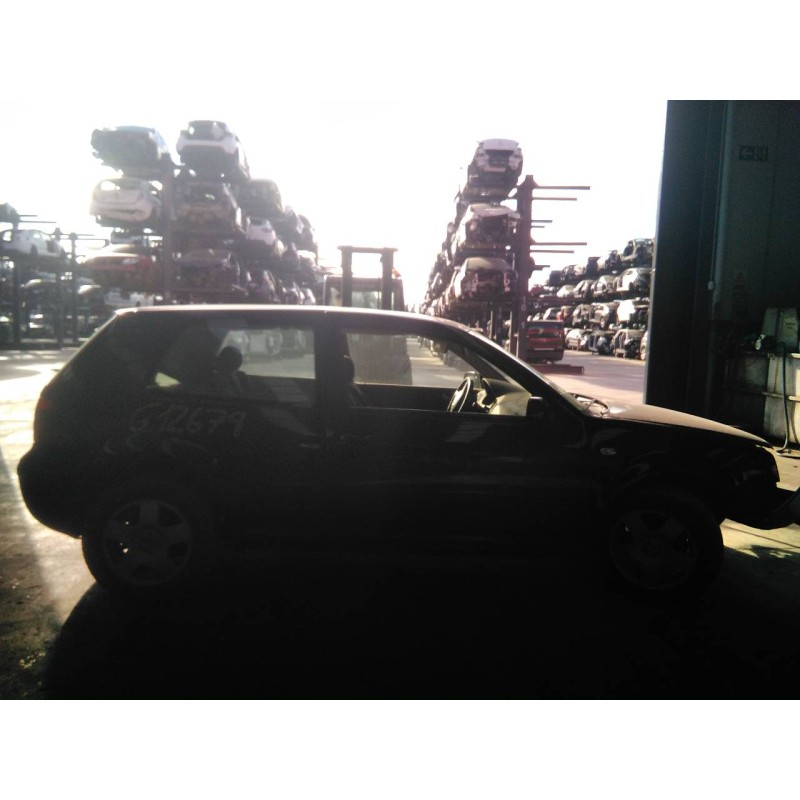 volkswagen golf iv berlina (1j1) del año 1999