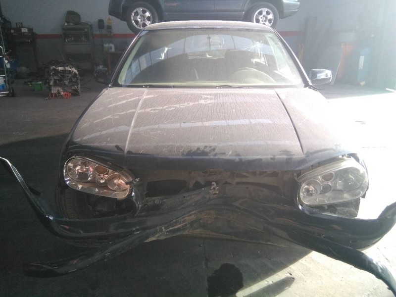 volkswagen golf iv berlina (1j1) del año 1999