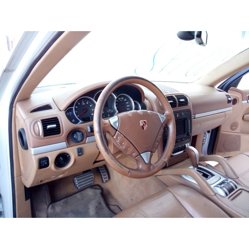 porsche cayenne (typ 9pa) del año 2004
