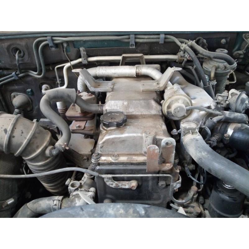 mitsubishi montero (v60/v70) del año 2001