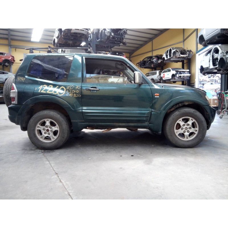 mitsubishi montero (v60/v70) del año 2001