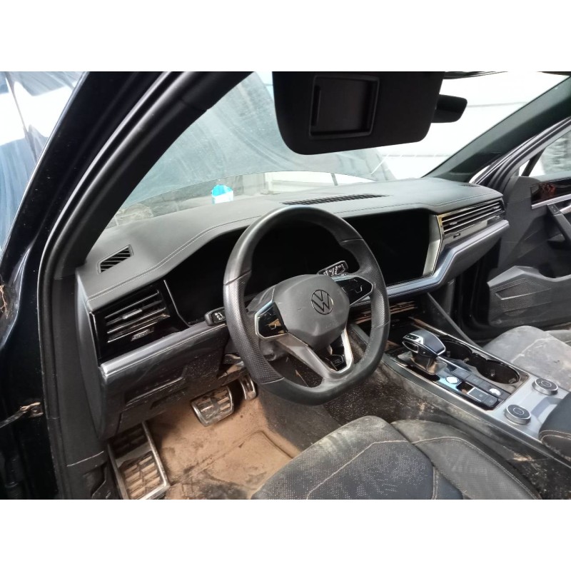 volkswagen touareg del año 2023