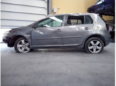 VOLKSWAGEN GOLF V BERLINA (1K1)