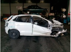 VOLKSWAGEN POLO (6C1)