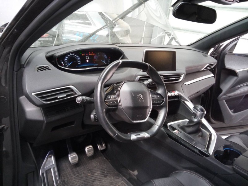 peugeot 3008 del año 2017