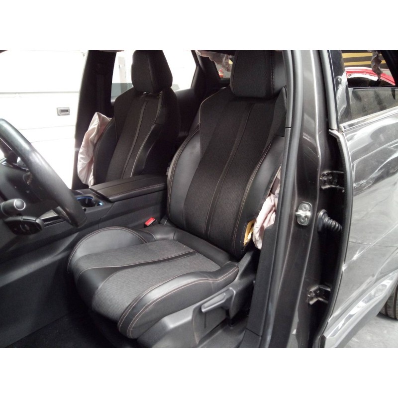 peugeot 3008 del año 2017