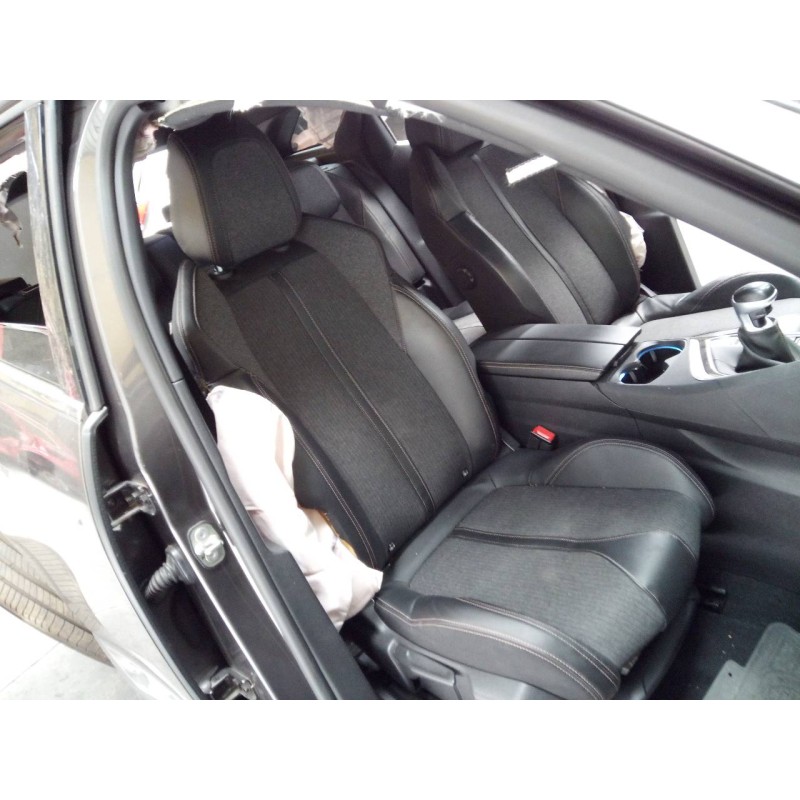 peugeot 3008 del año 2017