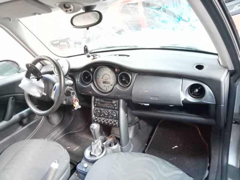 bmw mini (r50,r53) del año 2003