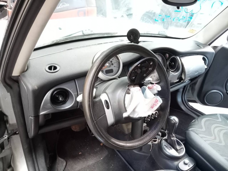 bmw mini (r50,r53) del año 2003