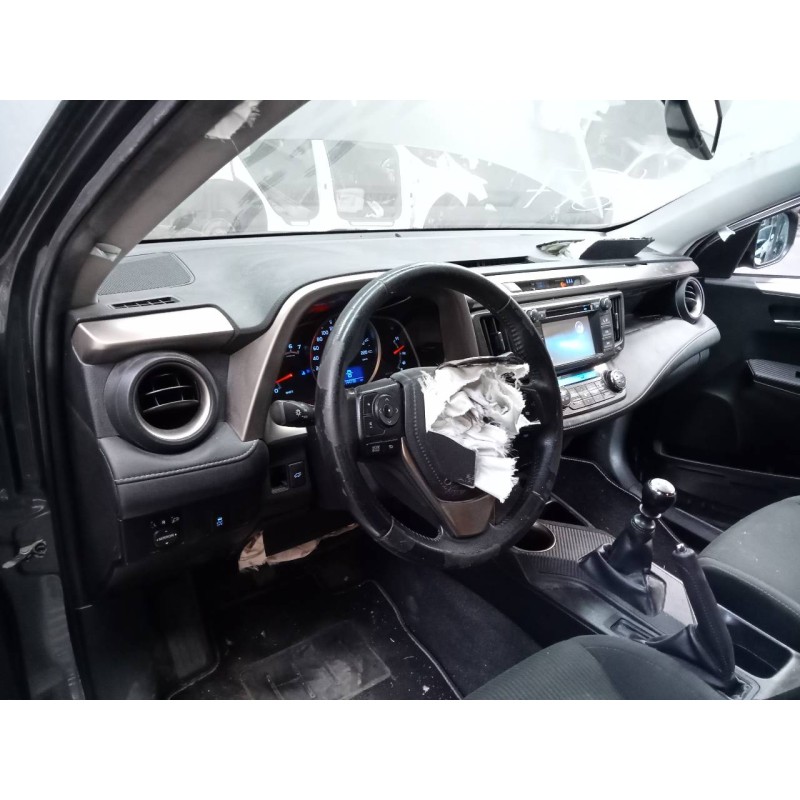 toyota rav 4 del año 2015