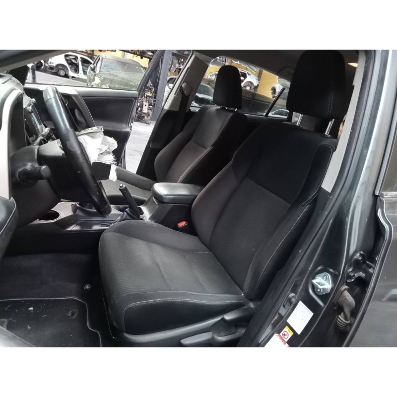 toyota rav 4 del año 2015