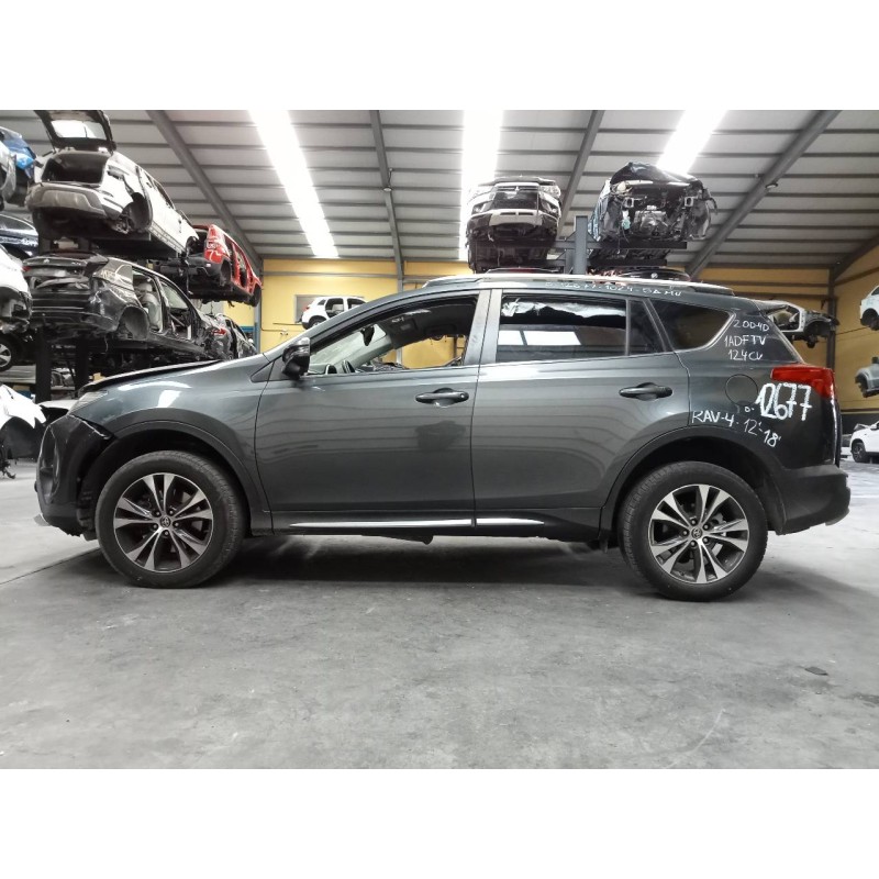 toyota rav 4 del año 2015