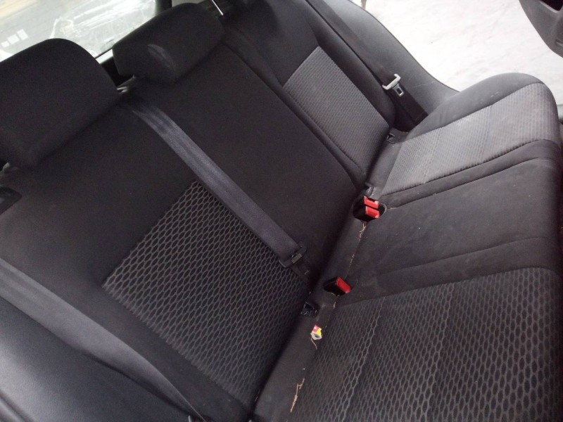 volkswagen golf vi (5k1) del año 2010