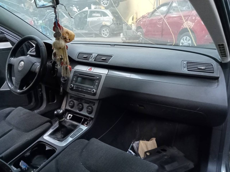 volkswagen passat berlina (3c2) del año 2008