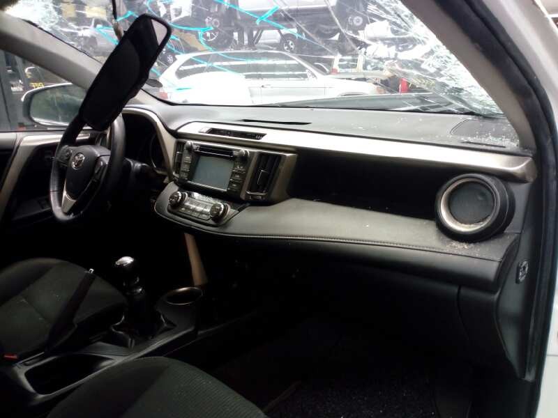 toyota rav 4 del año 2014